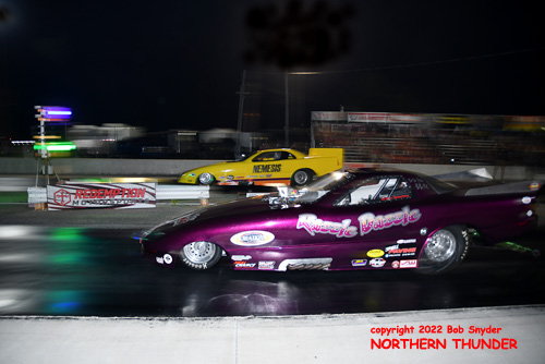 Nick Johnson - 'Razzle Dazzle' (near lane) vs 
Jade Cook - 'Nemesis' (far lane)